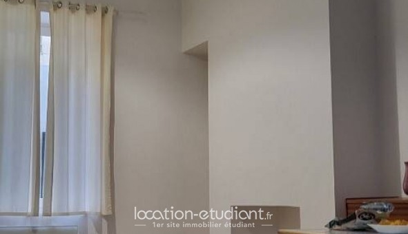 Logement tudiant T2 à Moulins (03000)