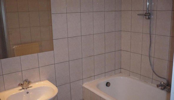Logement tudiant T2 à Nancy (54100)