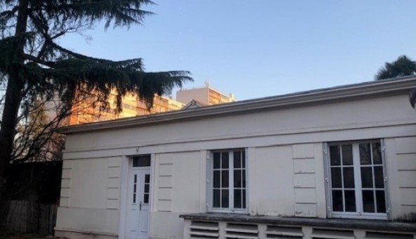 Logement tudiant Location T2 Vide Nanterre (92000)