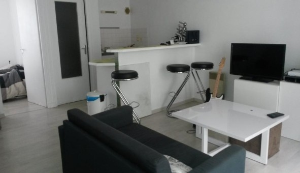 Logement tudiant Location T2 Vide Nantes (44200)