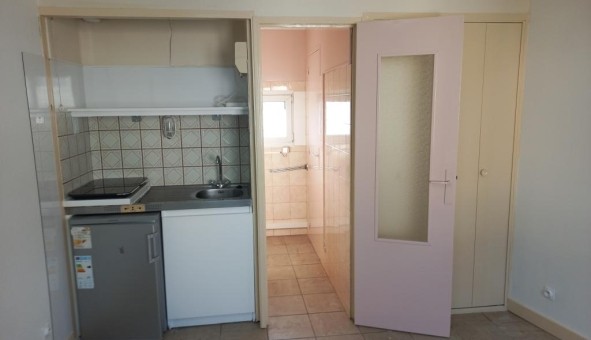 Logement tudiant Location T2 Vide Nantes (44200)