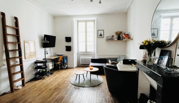 Logement tudiant Location T2 Vide Nantes (44200)