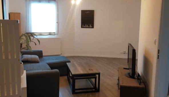 Logement étudiant Location T2 Vide Nantes (44200)