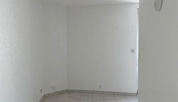 Logement �tudiant Location T2 Vide Nantes (44200)