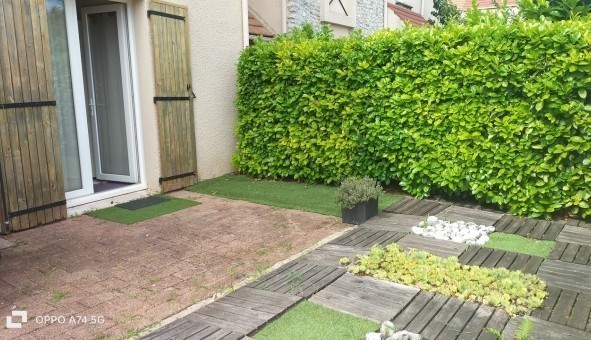 Logement �tudiant T2 &agrave; Neauphle le Ch�teau (78640)