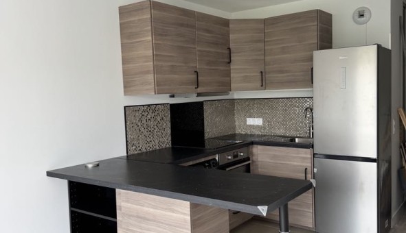 Logement tudiant Location T2 Vide Neuilly Plaisance (93360)