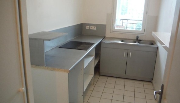 Logement tudiant Location T2 Vide Neuilly sur Marne (93330)