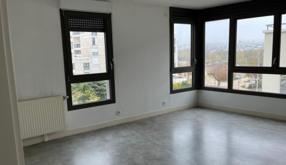Logement tudiant Location T2 Vide Neuilly sur Marne (93330)