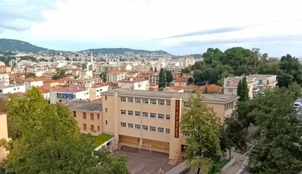 Logement tudiant T2 à Nice (06100)