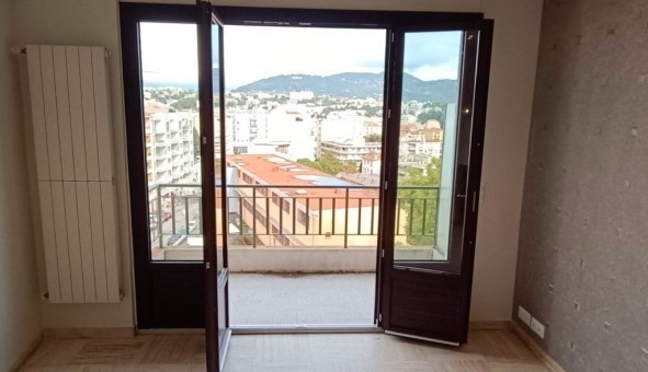Logement tudiant T2 à Nice (06100)