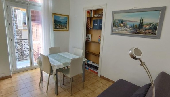 Logement étudiant Location T2 Vide Nice (06100)