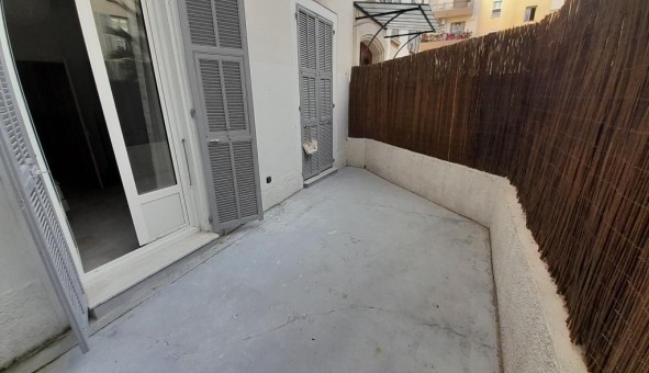Logement tudiant T2 à Nice (06100)