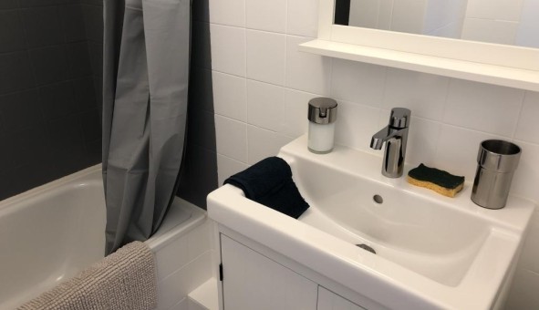 Logement tudiant T2 à Nice (06100)