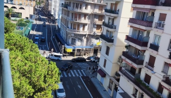Logement tudiant T2 à Nice (06100)