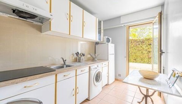 Logement tudiant T2 à Nice (06100)