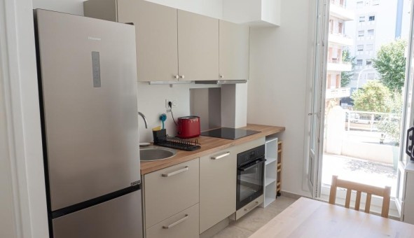 Logement tudiant T2 à Nice (06100)