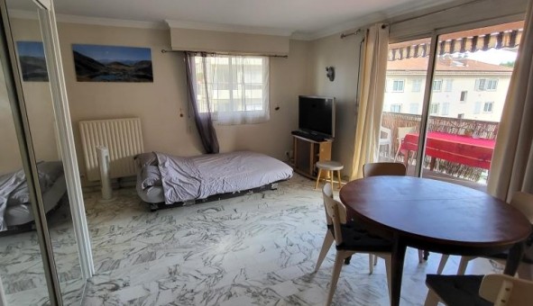 Logement tudiant Location T2 Vide Nice (06100)