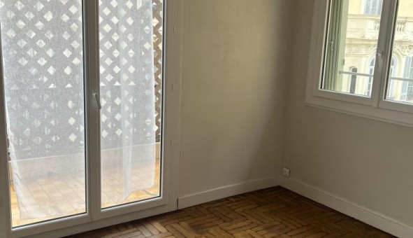 Logement tudiant T2 à Nice (06100)