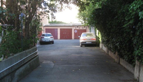 Logement tudiant T2 à Nice (06100)