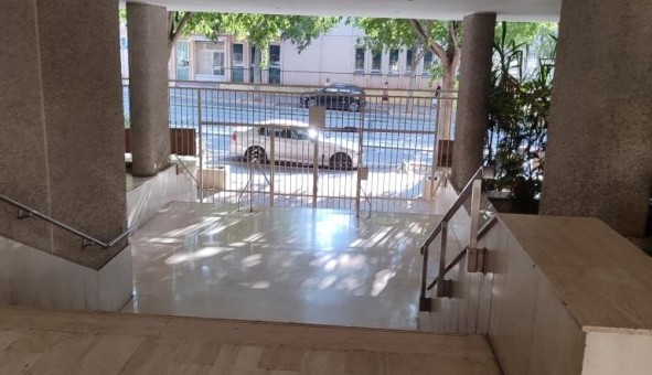 Logement tudiant T2 à Nice (06100)