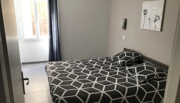 Logement tudiant T2 à Nmes (30000)