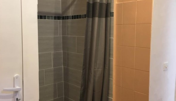 Logement tudiant T2 à Nmes (30000)