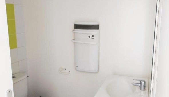 Logement tudiant T2 à Nmes (30000)