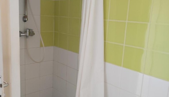 Logement tudiant T2 à Nmes (30000)