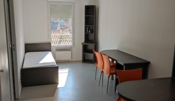 Logement tudiant T2 à Nmes (30000)