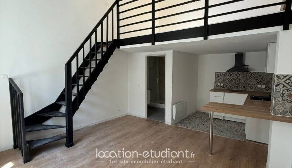 Logement étudiant Location T2 Vide Nîmes (30000)