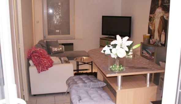 Logement tudiant T2 à Nmes (30000)