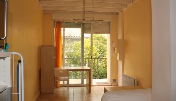 Logement tudiant T2 à Nmes (30000)
