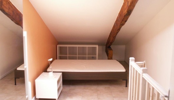 Logement tudiant T2 à Nmes (30000)