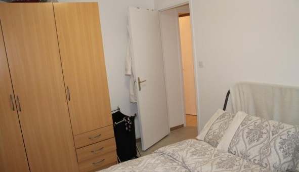 Logement tudiant T2 à Nmes (30000)