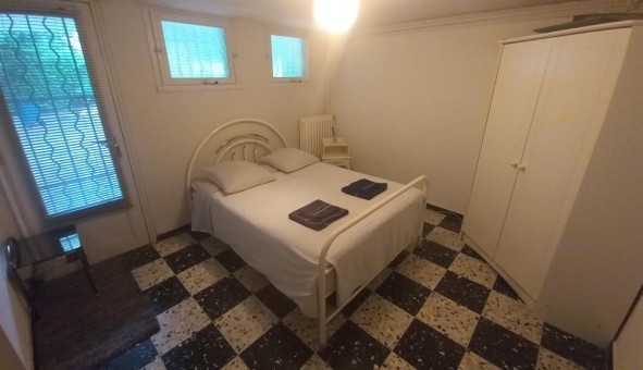 Logement tudiant T2 à Nmes (30000)