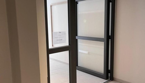 Logement tudiant T2 à Nmes (30000)
