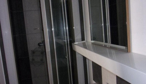 Logement tudiant T2 à Nmes (30000)