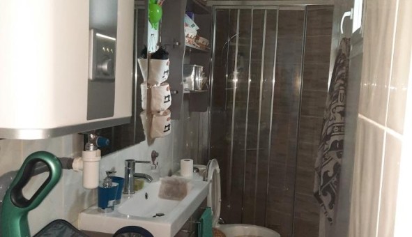 Logement tudiant T2 à Nmes (30000)