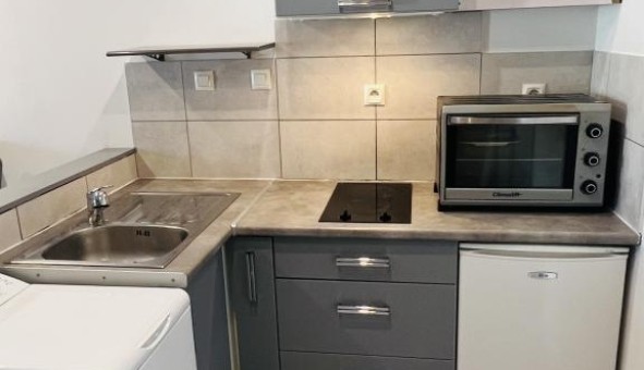 Logement tudiant T2 à Nmes (30000)