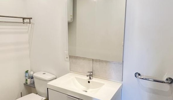 Logement tudiant T2 à Nmes (30000)