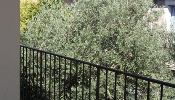 Logement tudiant T2 à Nmes (30000)