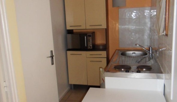 Logement tudiant T2 à Nmes (30000)