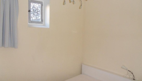 Logement tudiant T2 à Nmes (30000)