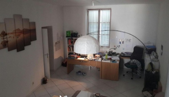 Logement tudiant T2 à Nmes (30000)
