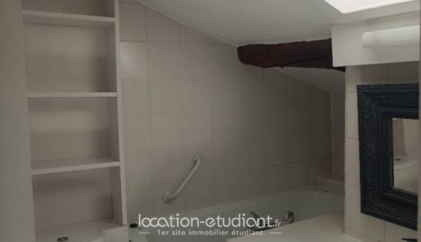 Logement tudiant T2 à Nmes (30000)