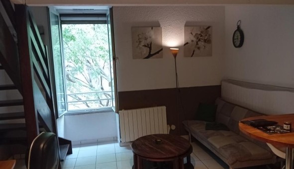 Logement tudiant T2 à Nmes (30000)