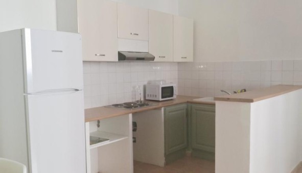 Logement tudiant Location T2 Vide Nmes (30000)