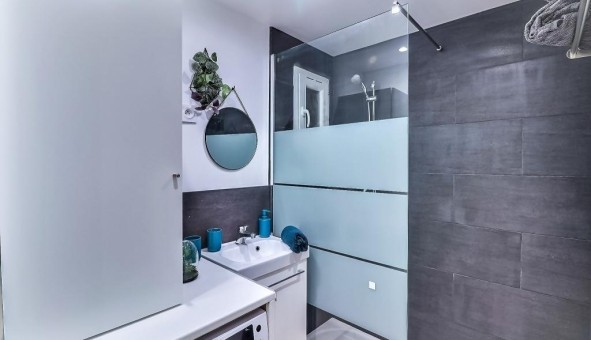 Logement tudiant T2 à Nmes (30000)