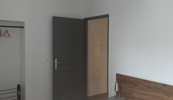 Logement tudiant T2 à Nmes (30000)