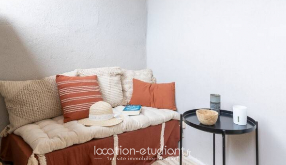 Logement tudiant T2 à Nmes (30000)